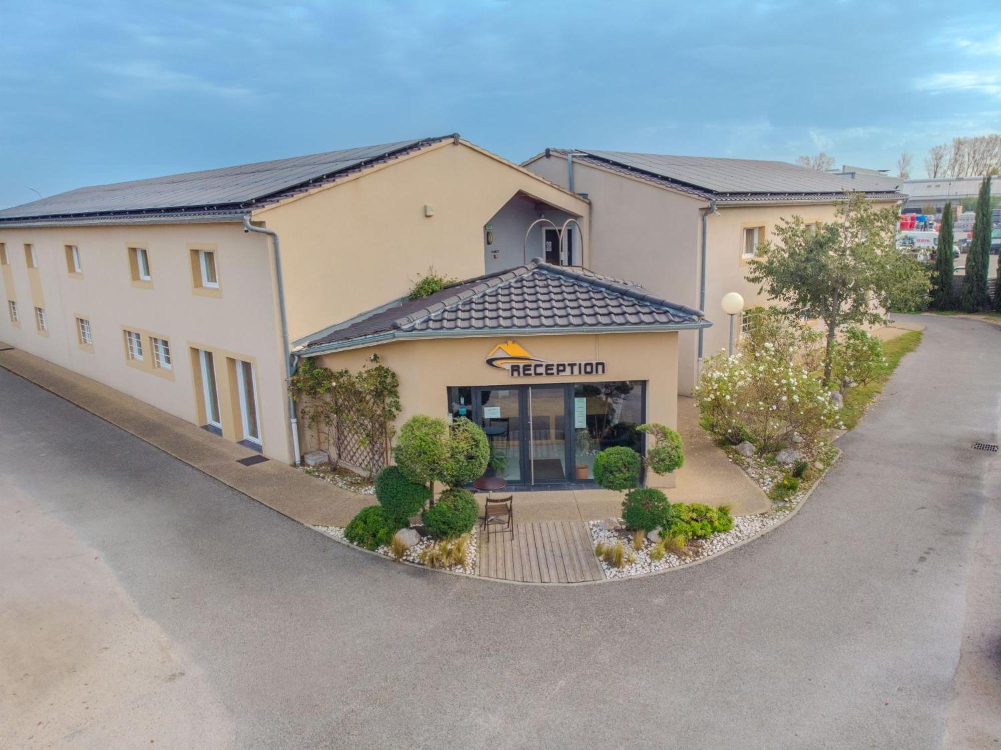 Appart'Hotel Residella House Room & Kitchen Avignon Le Pontet Le Pontet  Exterior foto